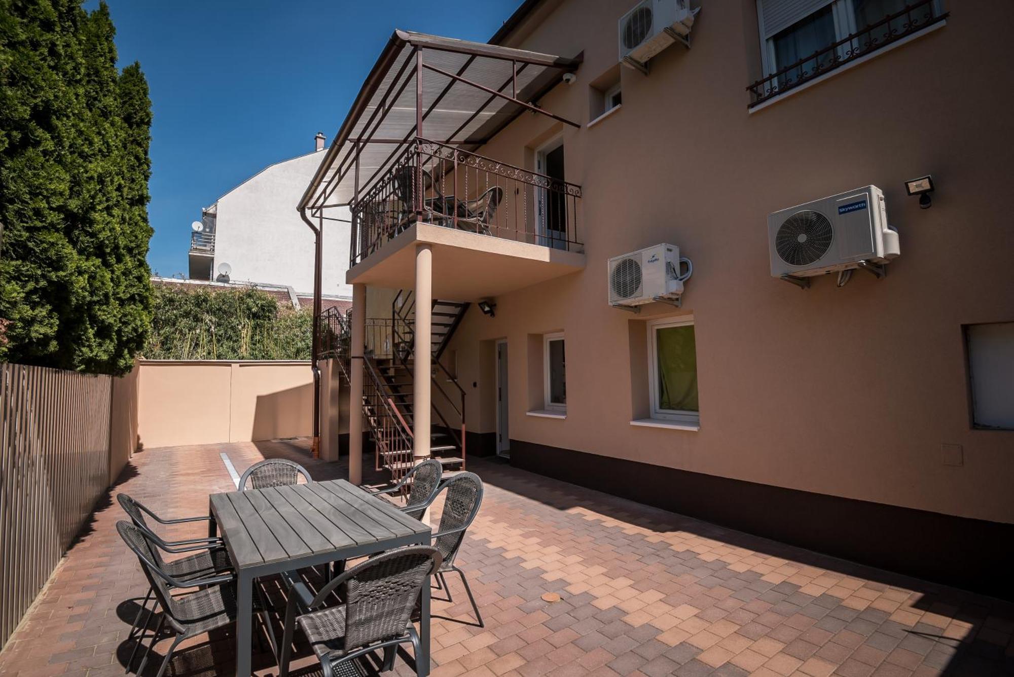 Mokka Apartman Σέγκεντ Εξωτερικό φωτογραφία