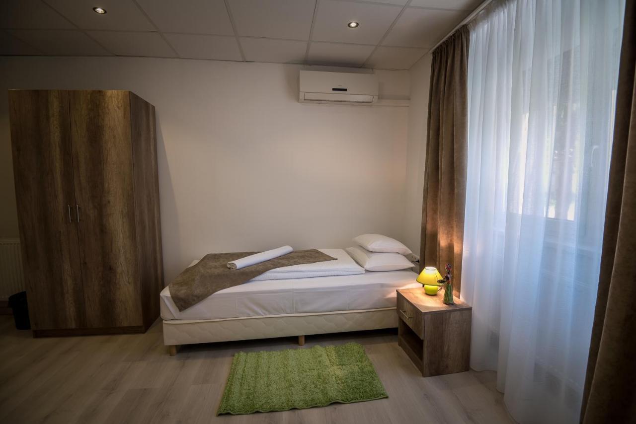Mokka Apartman Σέγκεντ Εξωτερικό φωτογραφία
